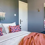 Coral *
